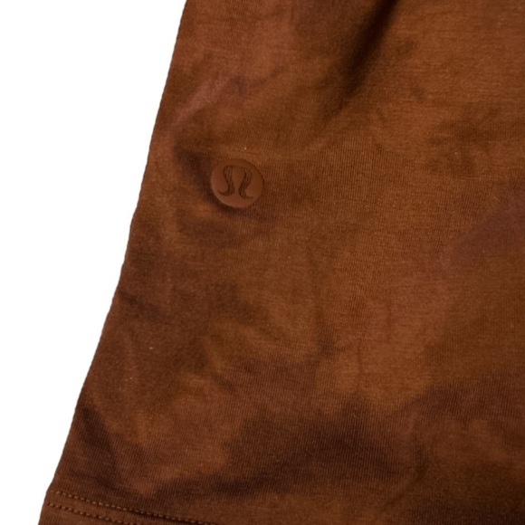 Lululemon The Fundamental Long Sleeve Shirt
New Tide Shibori Date Brown XL - Picture 7 of 8